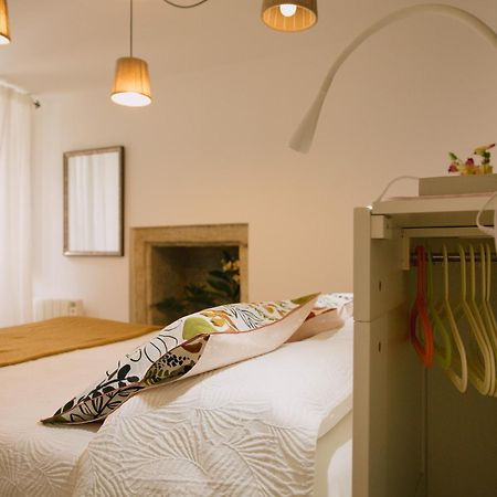 Roompedra Apartamentos Turisticos Сантяго де Компостела Екстериор снимка