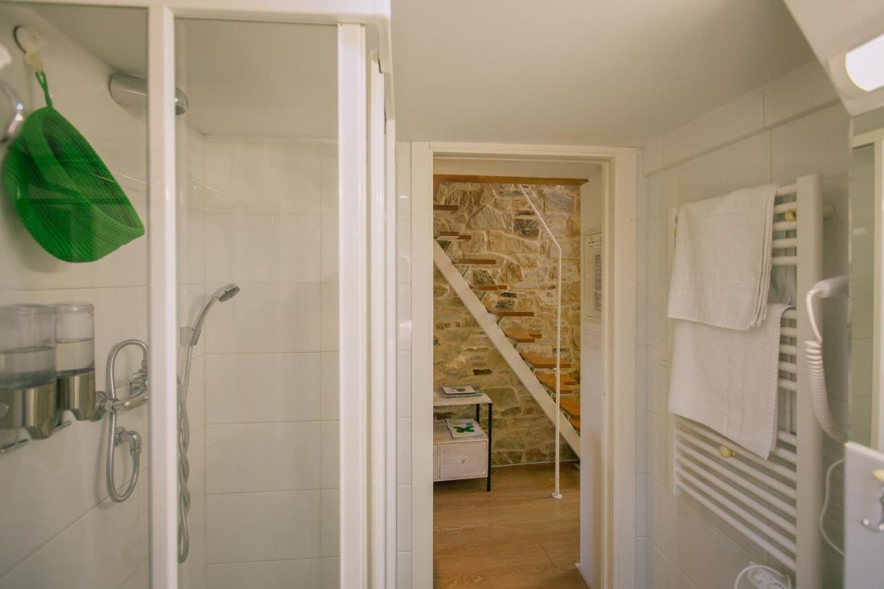 Roompedra Apartamentos Turisticos Сантяго де Компостела Екстериор снимка