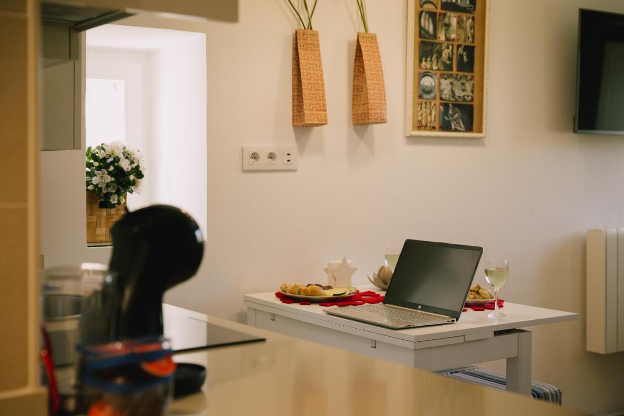 Roompedra Apartamentos Turisticos Сантяго де Компостела Екстериор снимка