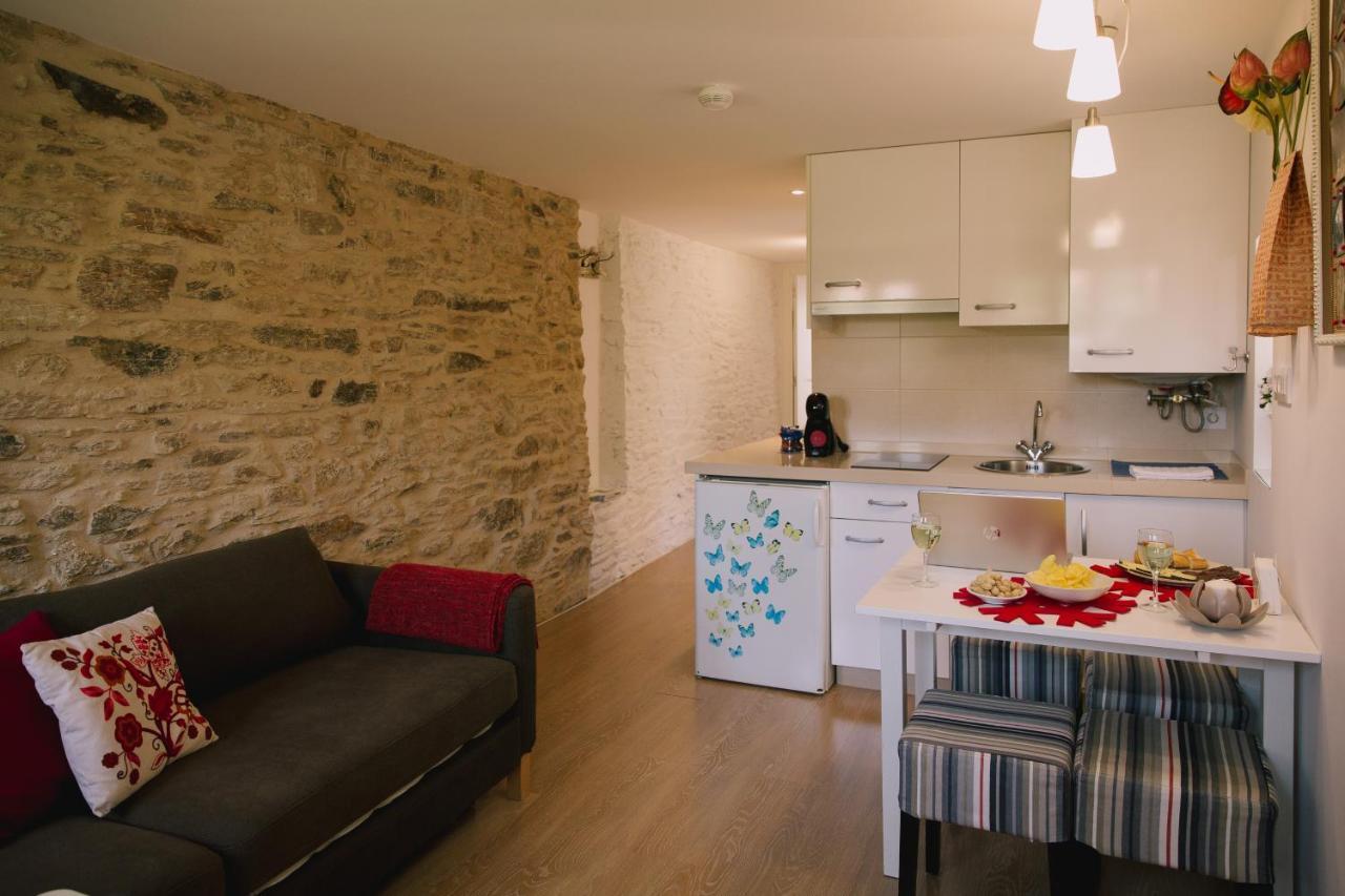 Roompedra Apartamentos Turisticos Сантяго де Компостела Екстериор снимка