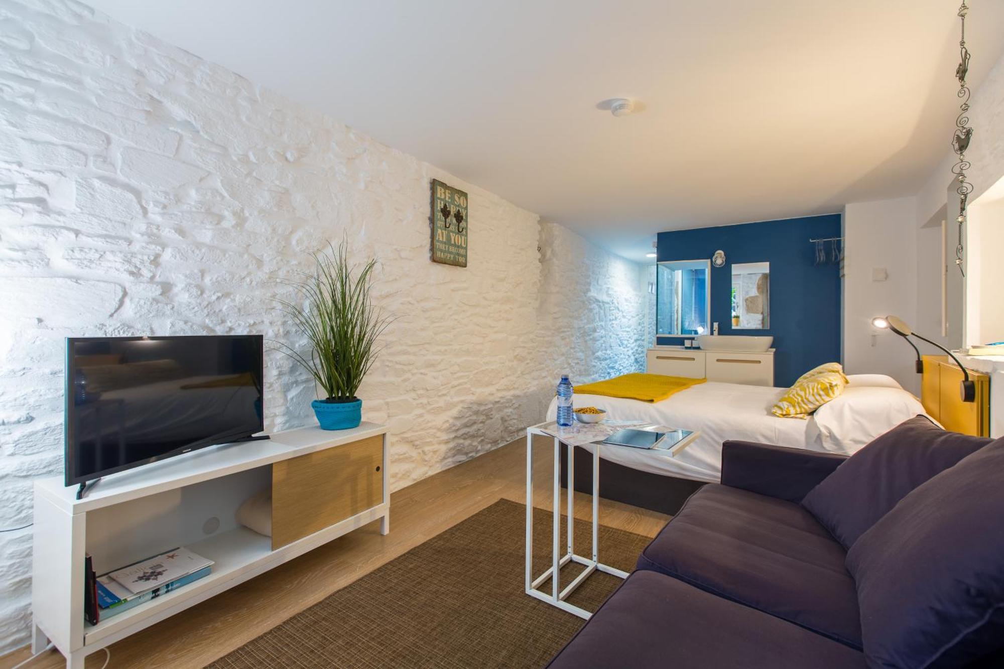 Roompedra Apartamentos Turisticos Сантяго де Компостела Екстериор снимка