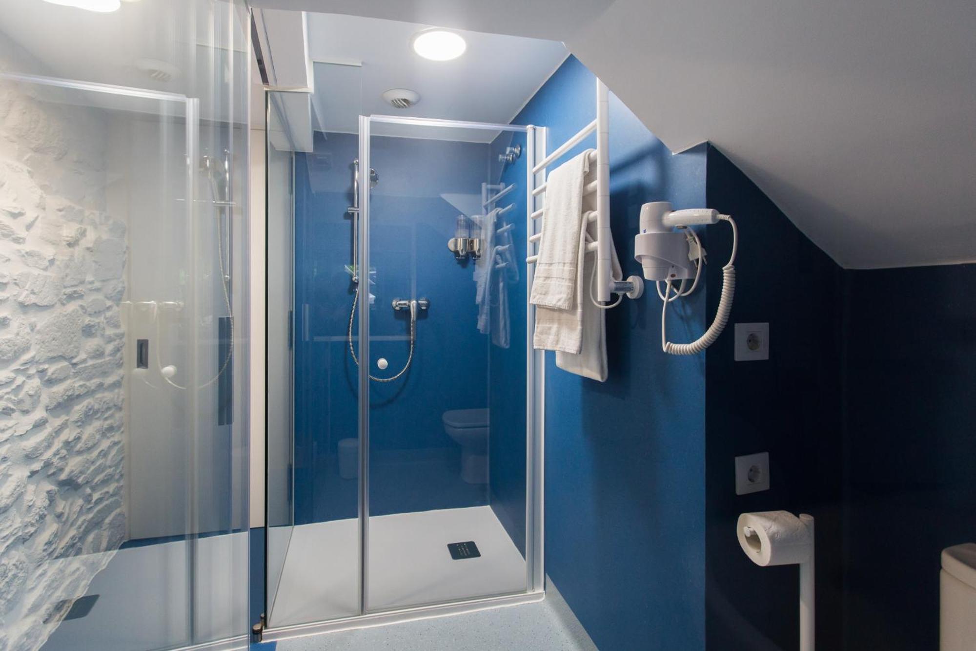 Roompedra Apartamentos Turisticos Сантяго де Компостела Стая снимка