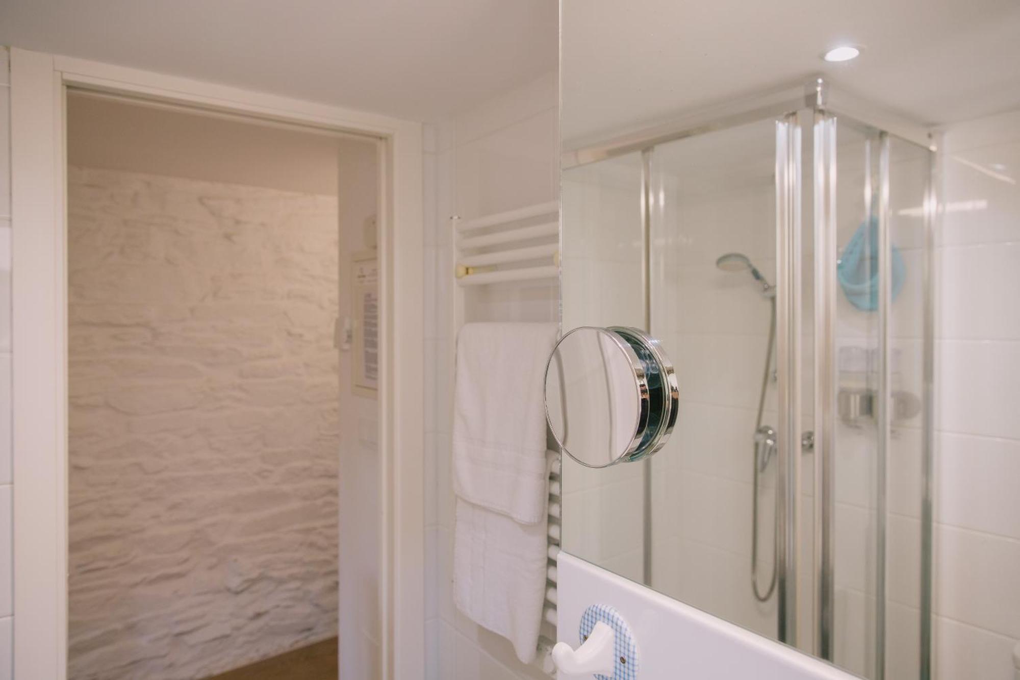 Roompedra Apartamentos Turisticos Сантяго де Компостела Екстериор снимка